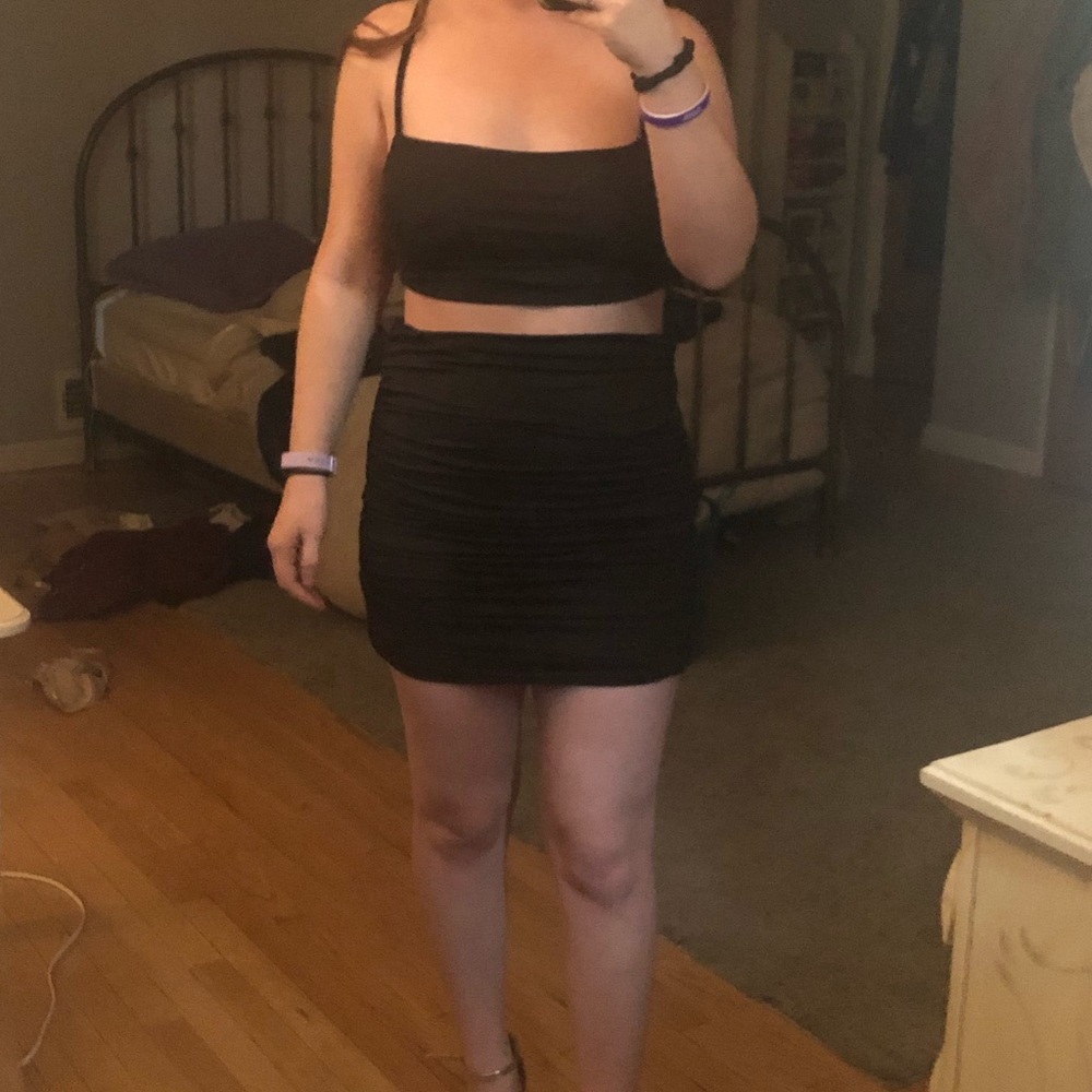 Two piece set - Picture 1 of 1